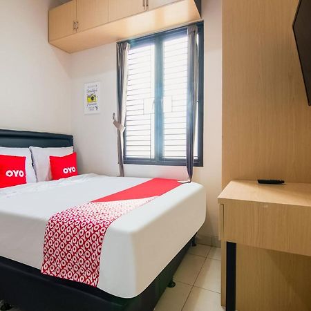 Oyo 3824 Columbus Residence J1 Telukjambe Ngoại thất bức ảnh