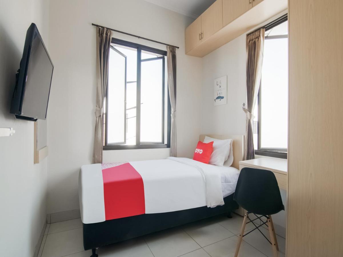 Oyo 3824 Columbus Residence J1 Telukjambe Ngoại thất bức ảnh