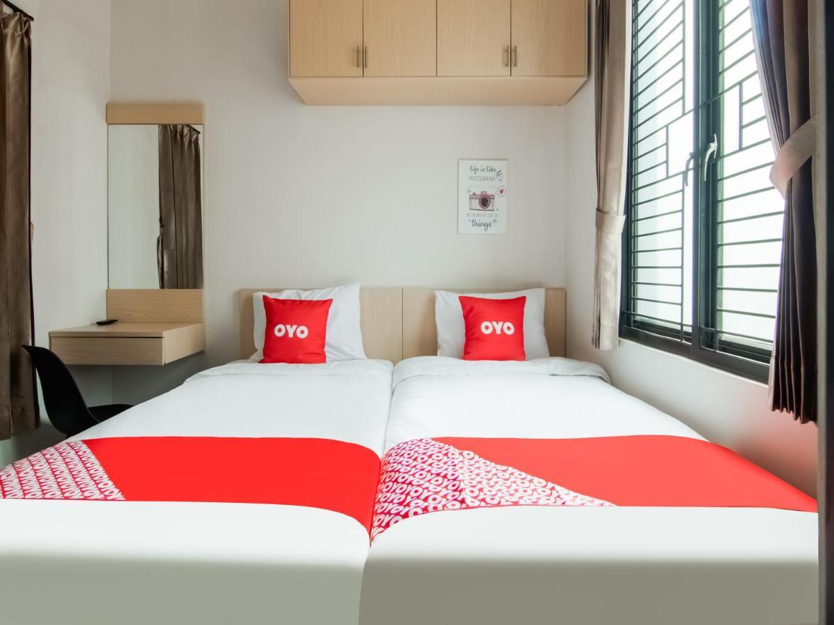 Oyo 3824 Columbus Residence J1 Telukjambe Ngoại thất bức ảnh